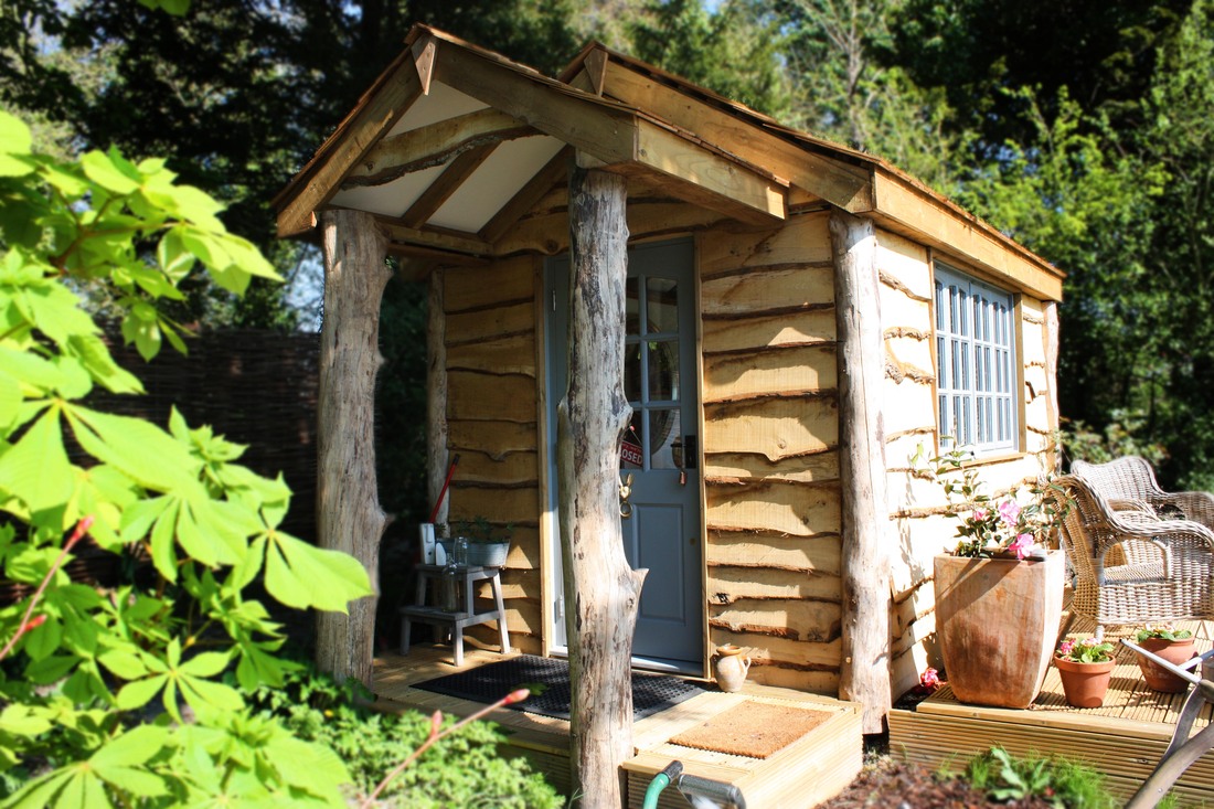 Insulated garden office and workspace